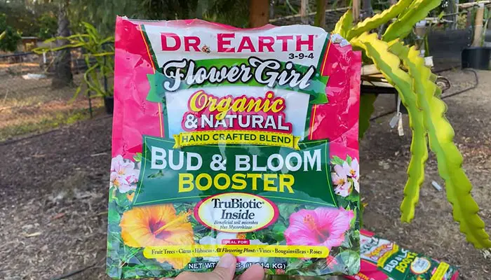 Dr. Earth 70792 1 lb 3-9-4 MINIS Flower Girl Fertilizer